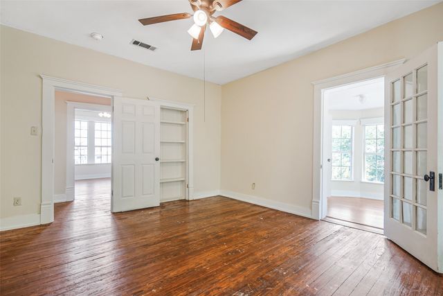 1001 S Travis Street, Sherman, TX 75090