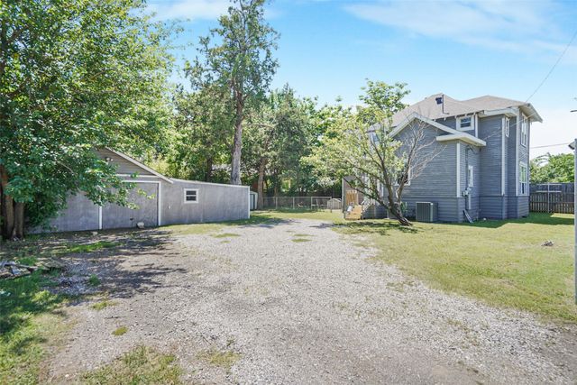 1001 S Travis Street, Sherman, TX 75090
