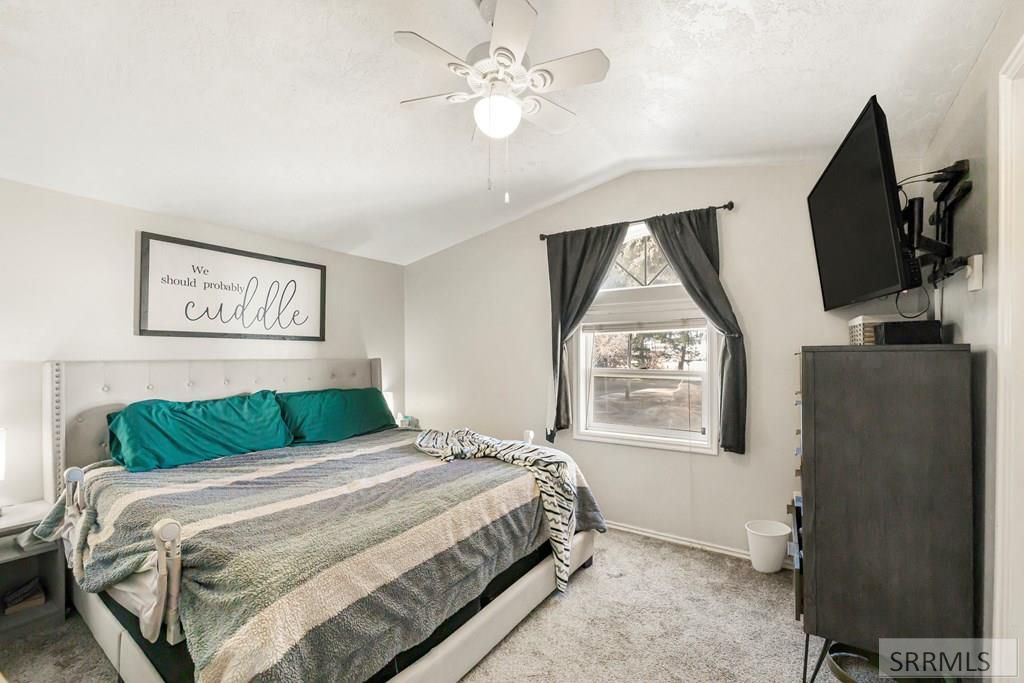 Image 14 of property listing at 2982 N 5th W, Idaho Falls, ID 83401