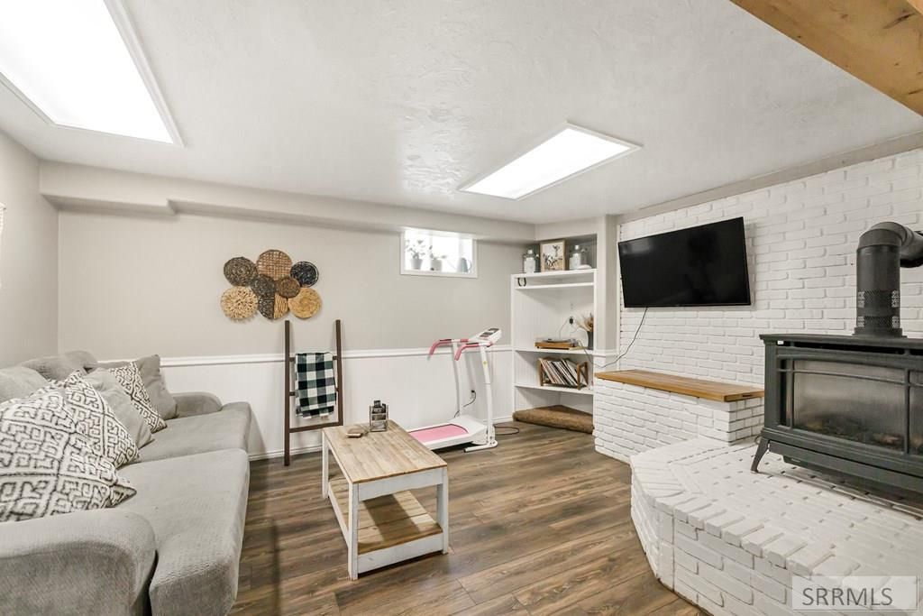 Image 23 of property listing at 2982 N 5th W, Idaho Falls, ID 83401