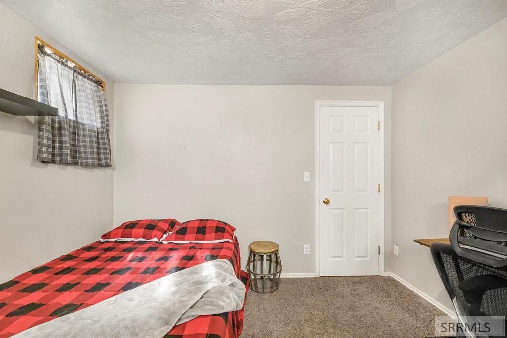 Image 31 of property listing at 2982 N 5th W, Idaho Falls, ID 83401