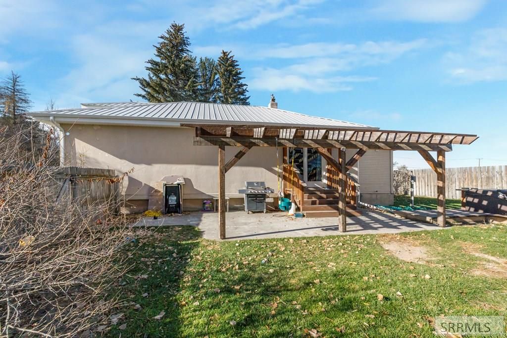 Image 32 of property listing at 2982 N 5th W, Idaho Falls, ID 83401