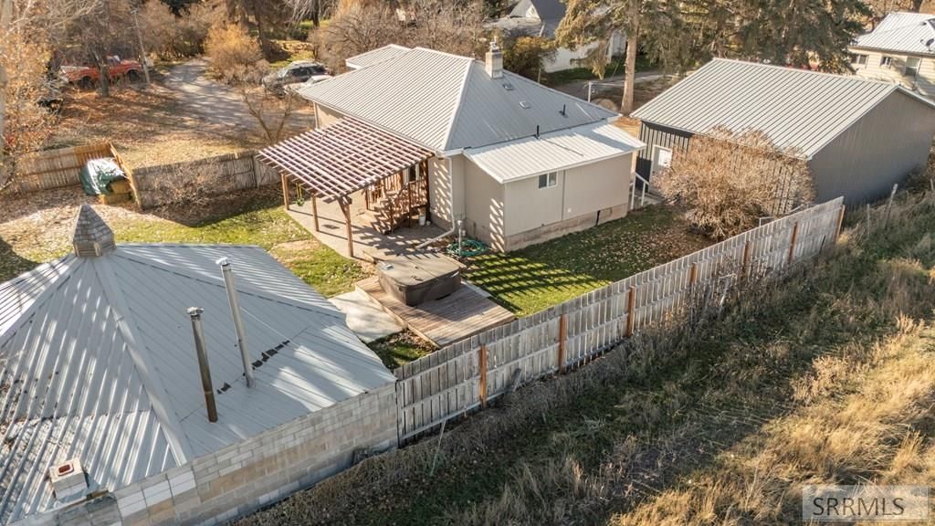 Image 42 of property listing at 2982 N 5th W, Idaho Falls, ID 83401