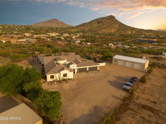 119 E Sabrosa Drive, New River, AZ 85087