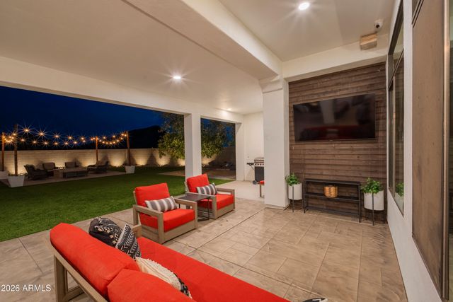 119 E Sabrosa Drive, New River, AZ 85087