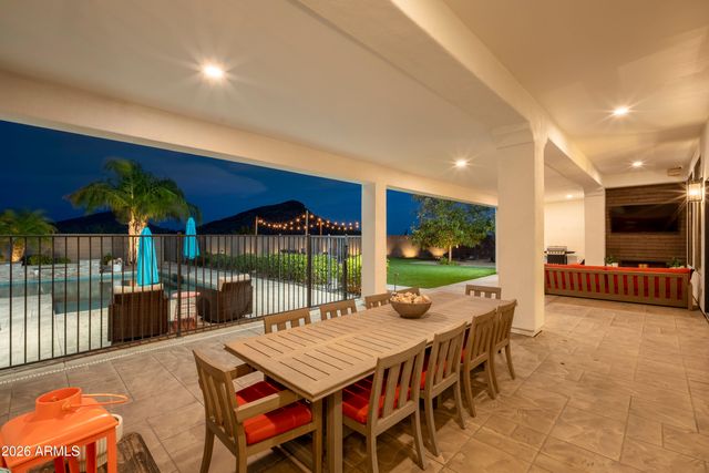 119 E Sabrosa Drive, New River, AZ 85087