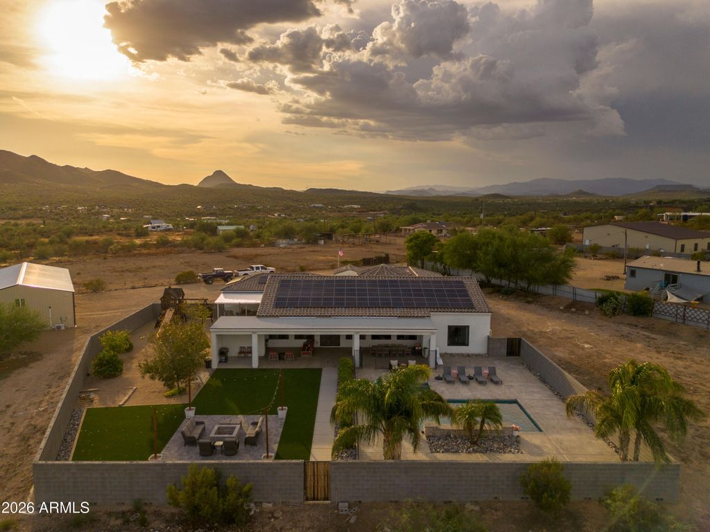 119 E Sabrosa Drive, New River, AZ 85087 — photo 2