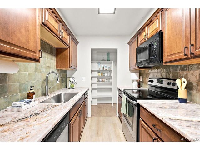 1313 Steele St 306, Denver, CO 80206
