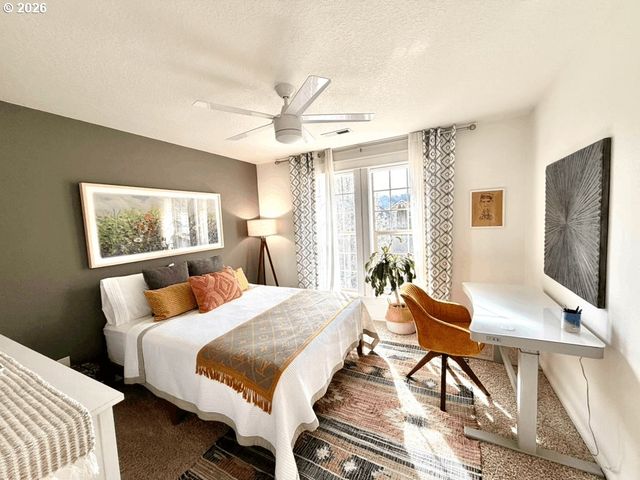 9356 Se 143RD Ave, Happy Valley, OR 97086