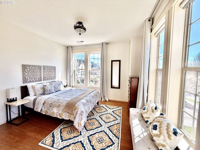 9356 Se 143RD Ave, Happy Valley, OR 97086