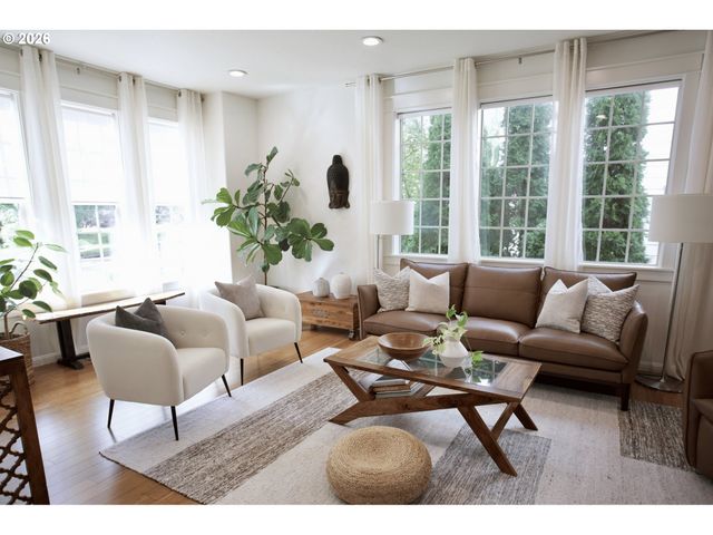 9356 Se 143RD Ave, Happy Valley, OR 97086