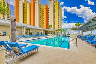2640 Lake Shore Drive 1710, Riviera Beach, FL 33404