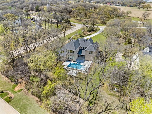 2131 Ravenwood Drive, Keller, TX 76262