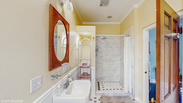 301 Washington Street, Valparaiso, IN 46383