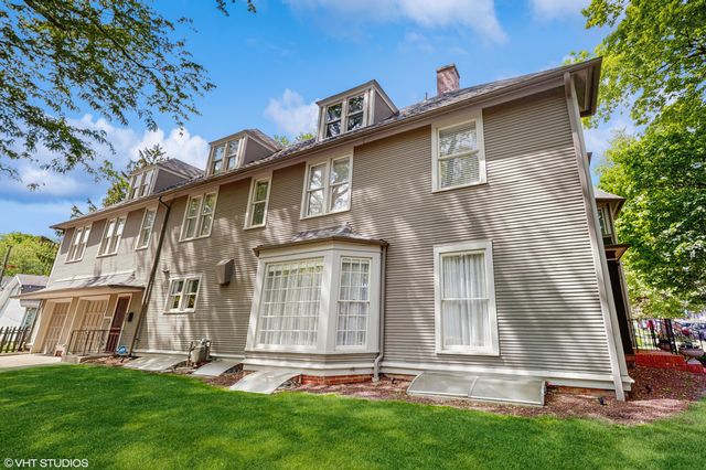 301 Washington Street, Valparaiso, IN 46383