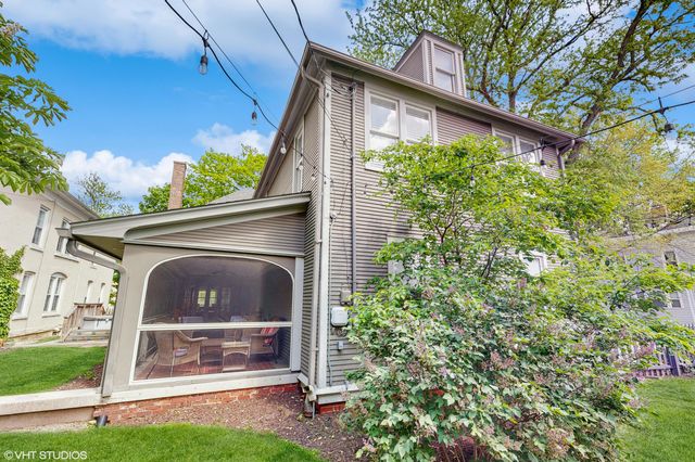 301 Washington Street, Valparaiso, IN 46383