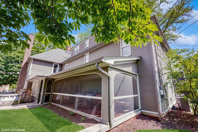 301 Washington Street, Valparaiso, IN 46383