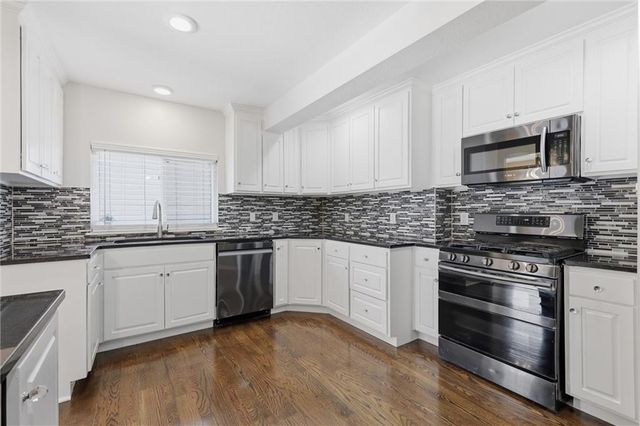 16413 Indian Creek Parkway, Olathe, KS 66062