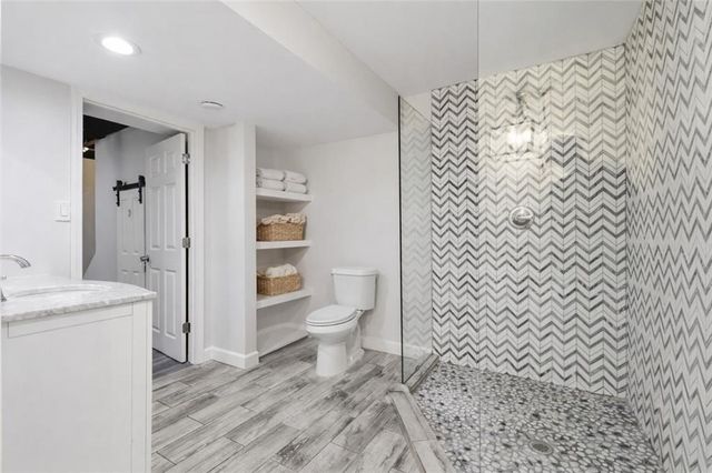 16413 Indian Creek Parkway, Olathe, KS 66062