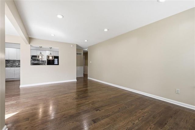 16413 Indian Creek Parkway, Olathe, KS 66062