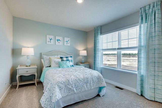 9515 49th Place NE, Saint Michael, MN 55376