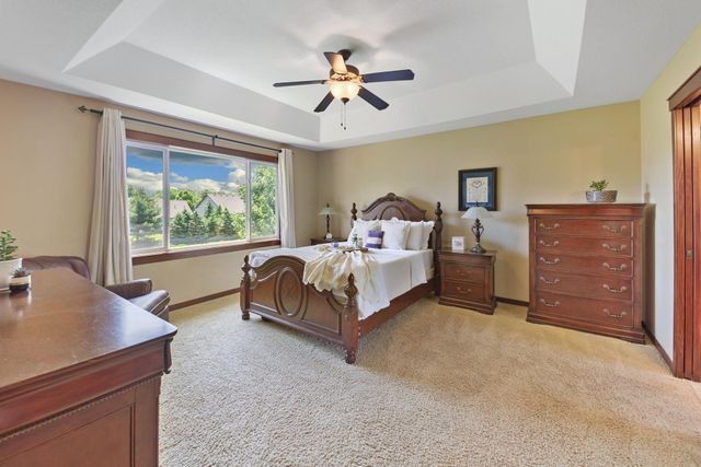 34 Windsor Wood Path, Hudson, WI 54016