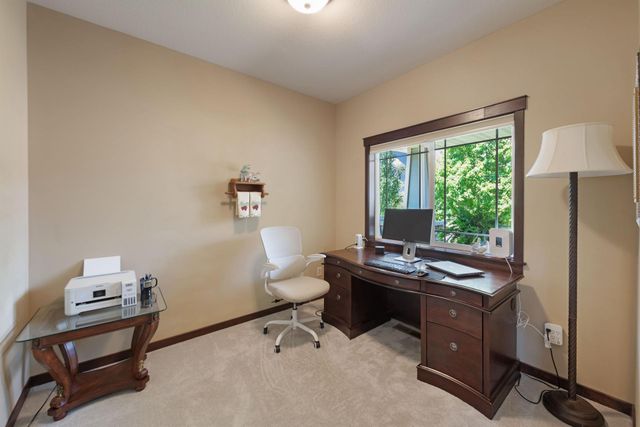 34 Windsor Wood Path, Hudson, WI 54016