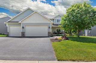 34 Windsor Wood Path, Hudson, WI 54016
