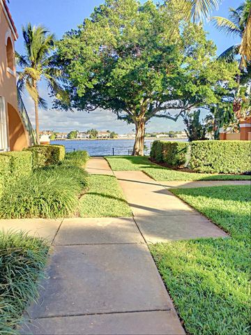 160 YACHT CLUB Way 210, Hypoluxo, FL 33462