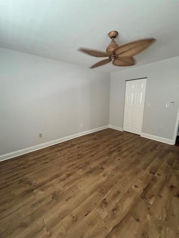160 YACHT CLUB Way 210, Hypoluxo, FL 33462