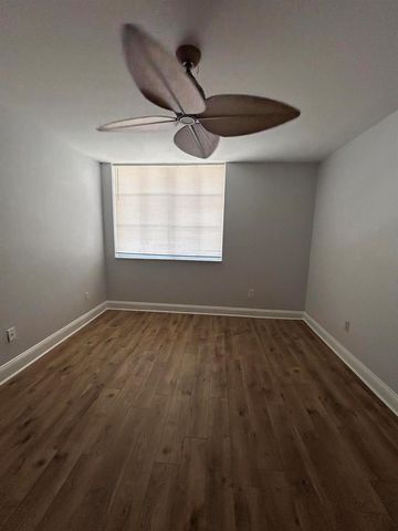160 YACHT CLUB Way 210, Hypoluxo, FL 33462