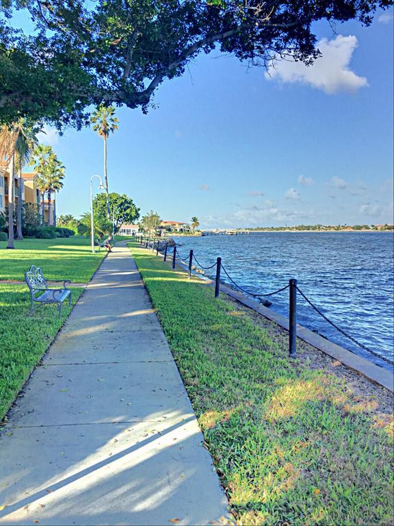 160 YACHT CLUB Way 210, Hypoluxo, FL 33462