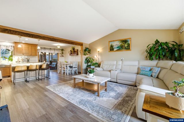 6676 McLeod Ln NE, Keizer, OR 97303