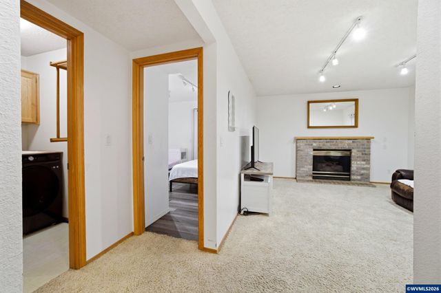 6676 McLeod Ln NE, Keizer, OR 97303