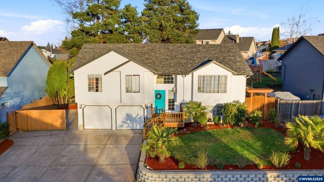 6676 McLeod Ln NE, Keizer, OR 97303