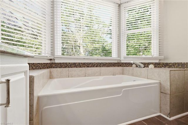 157 Beech Tree Court, Eden, NC 27288
