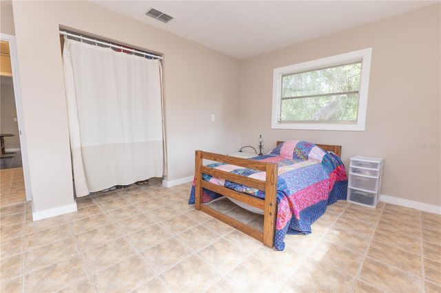 5175 AZALEA CIRCLE, Dade City, FL 33523