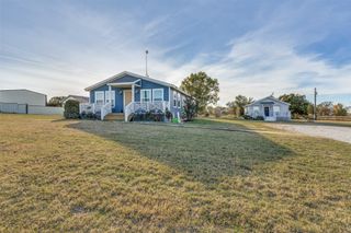 113 Mccrae Lane, Boyd, TX 76023