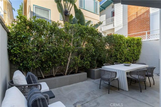 2618 Cove Street, Corona Del Mar, CA 92625