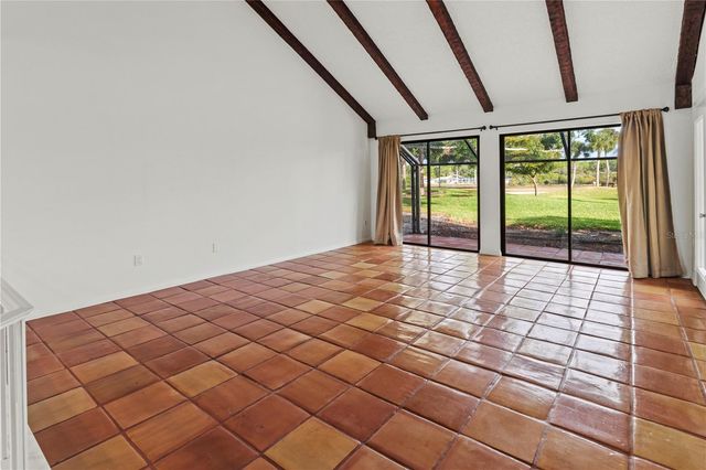 2375 LAKESIDE MEWS D2, Sarasota, FL 34235