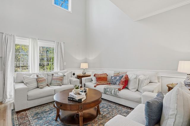 59 Olympia Ave 4A, Shrewsbury, MA 01545