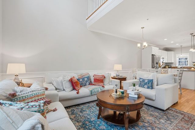 59 Olympia Ave 4A, Shrewsbury, MA 01545