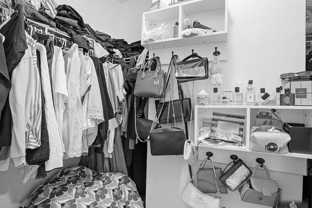 59 Olympia Ave 4A, Shrewsbury, MA 01545