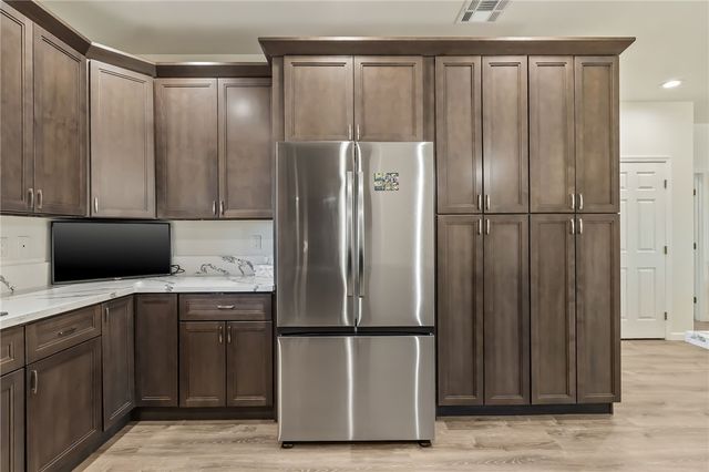 2000 E Desert Palms Drive, Fort Mohave, AZ 86426