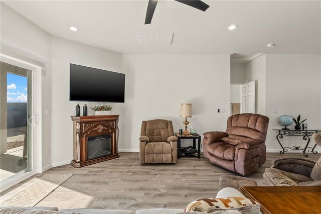 2000 E Desert Palms Drive, Fort Mohave, AZ 86426