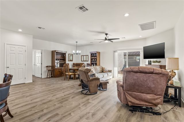 2000 E Desert Palms Drive, Fort Mohave, AZ 86426