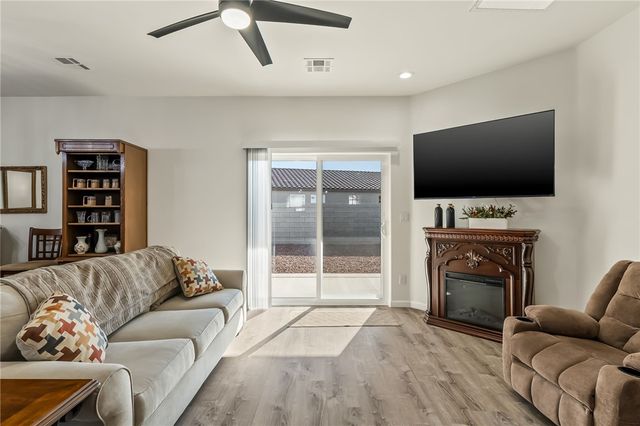 2000 E Desert Palms Drive, Fort Mohave, AZ 86426