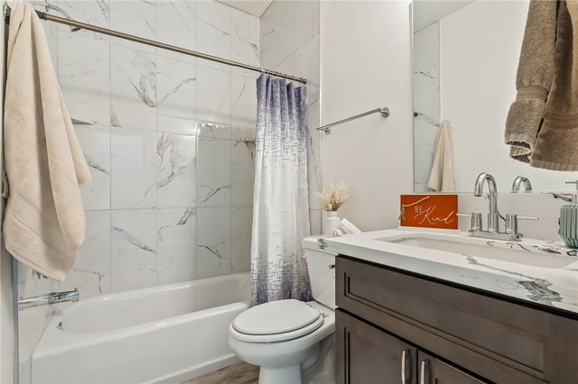 2000 E Desert Palms Drive, Fort Mohave, AZ 86426