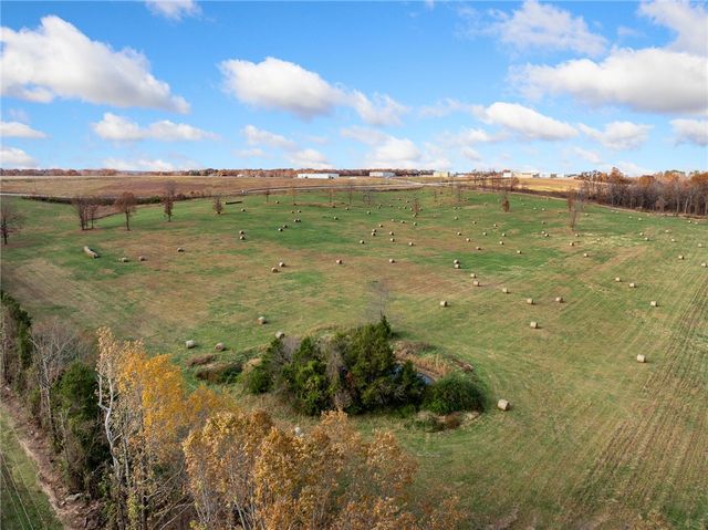 Gipson Road, Harrison, AR 72601