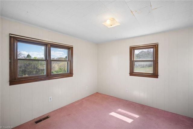244 Dortmund Drive, Clemmons, NC 27012
